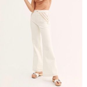 Free People Over The Rainbow Flare Jeans White, Size 27